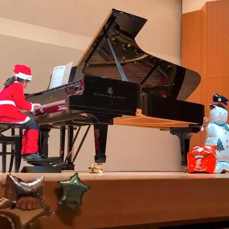 ワクワクドキドキ！ピアノ科クリスマス発表会
